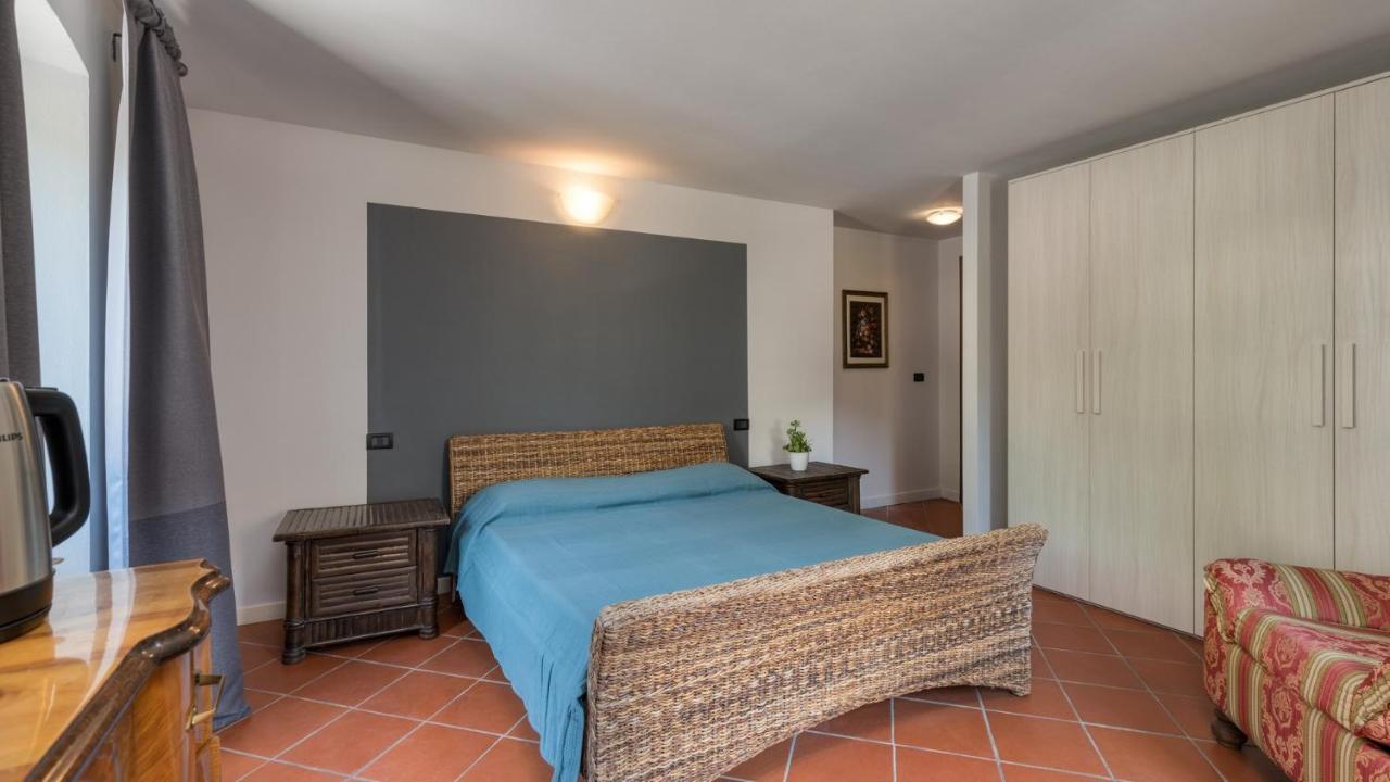 B&B laWanda Idro Bagian luar foto